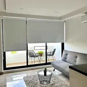 Apartamento Paradise Steps 5thav &, Playa del Carmen