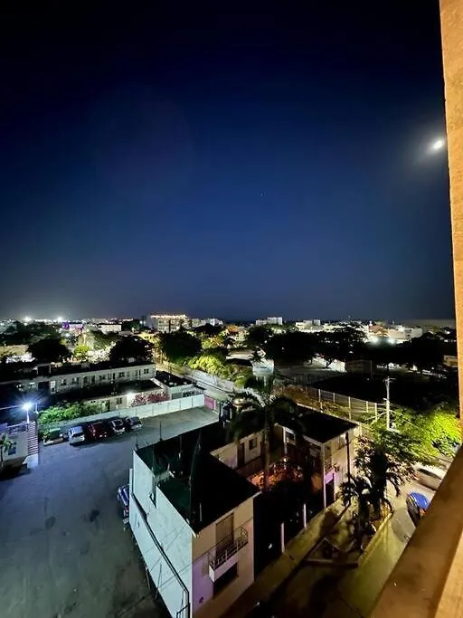 City & Ocean View Condo / Pool,Jacuzzi & Parking - 423 Musa Playa del Carmen 0*,  México